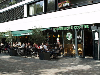 Français : Un Starbucks à Paris (France)